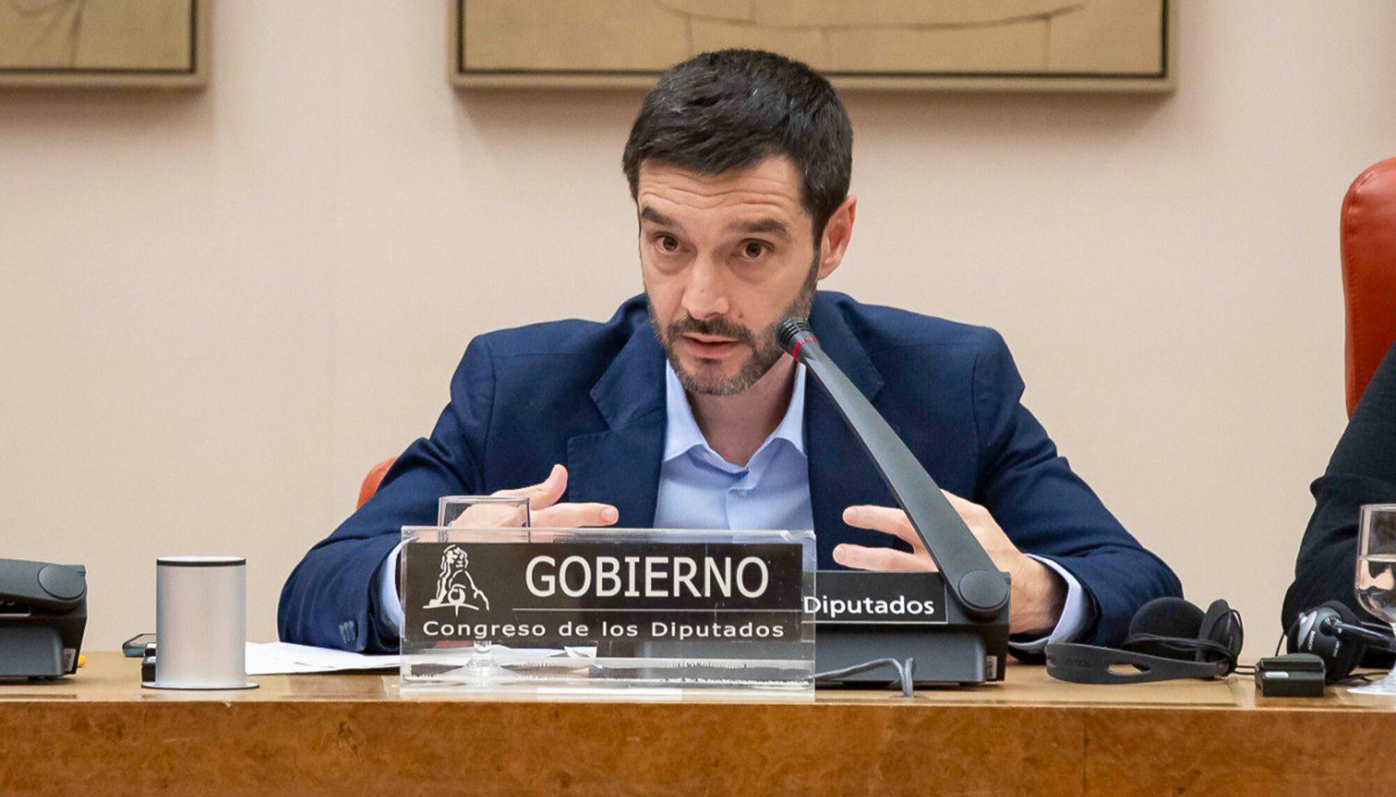 Pablo Bustinduy Ministro derechos sociales